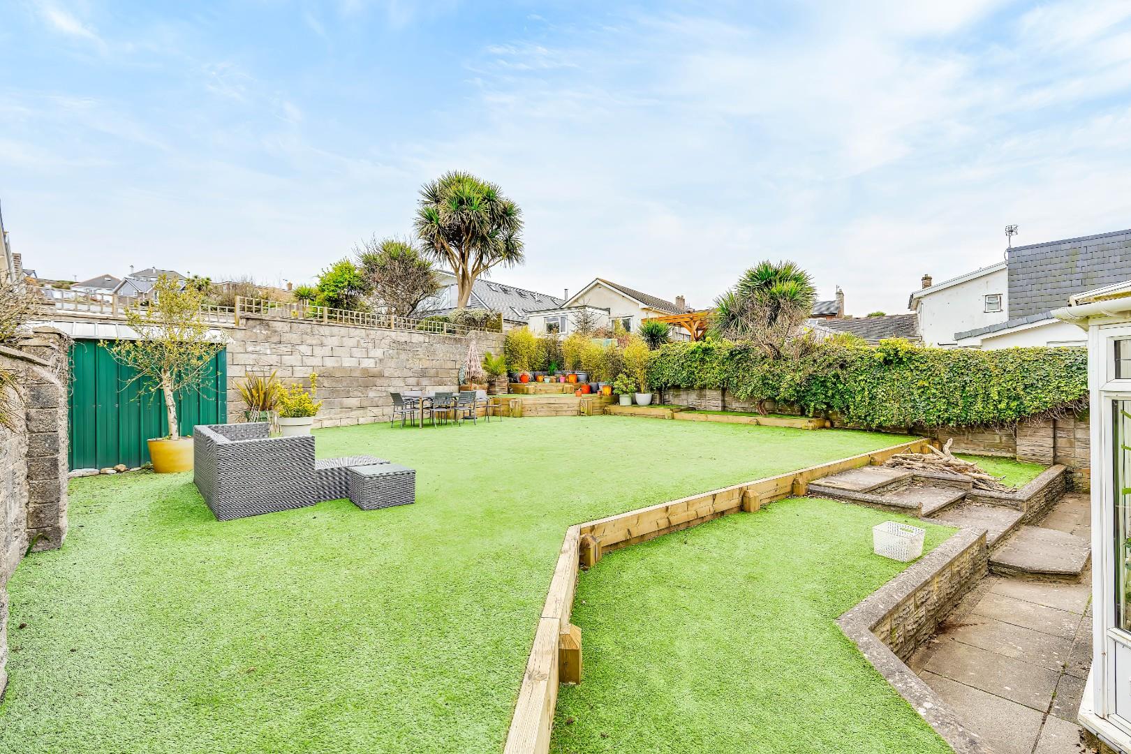 Seaview Drive, Ogmore-By-Sea, Vale of Glamorgan, CF32 0PB